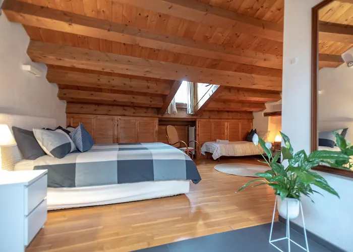 Torre Ca Emo, La Mansarda Di Serravalle 3* 비토리오베네토