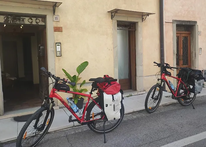 Torre Ca Emo, La Mansarda Di Serravalle