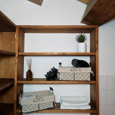 Torre Ca Emo, La Mansarda Di Serravalle