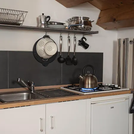 Torre Ca Emo, La Mansarda Di Serravalle 3* ויטוריו ונטו