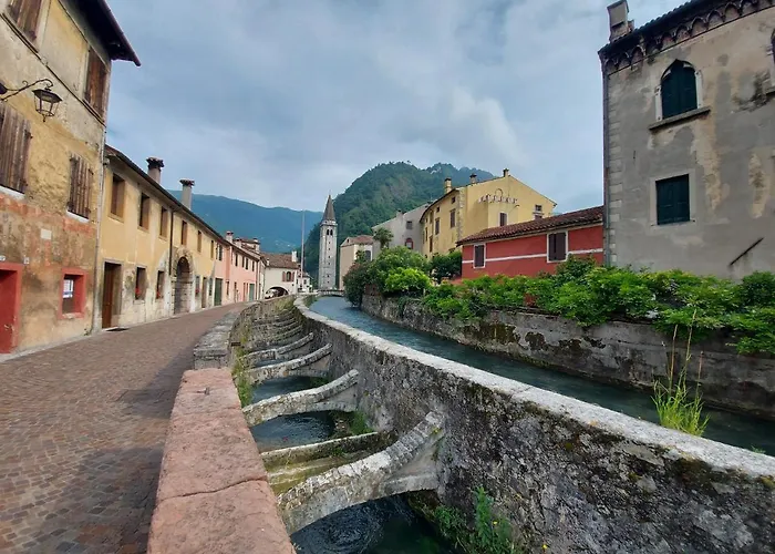 Torre Ca Emo, La Mansarda Di Serravalle 3* Vittorio Veneto